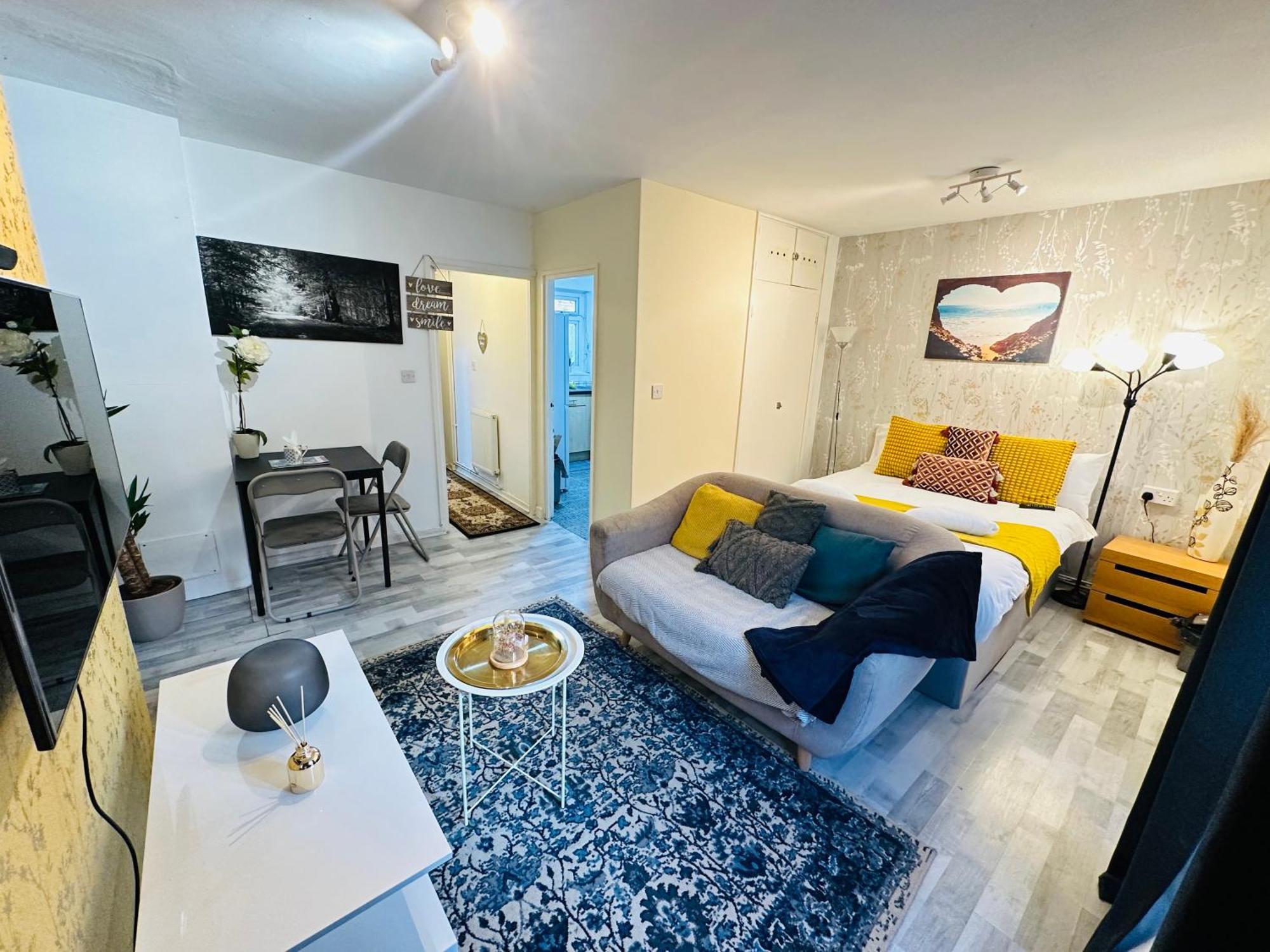Studio Apartment In London, Bethnal Green Exterior foto
